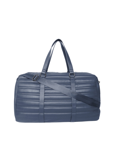 

Mast & Harbour Unisex Navy Blue Quilted Duffel Bag