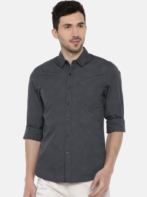 

Lee Men Grey Super Slim Fit Solid Casual Shirt