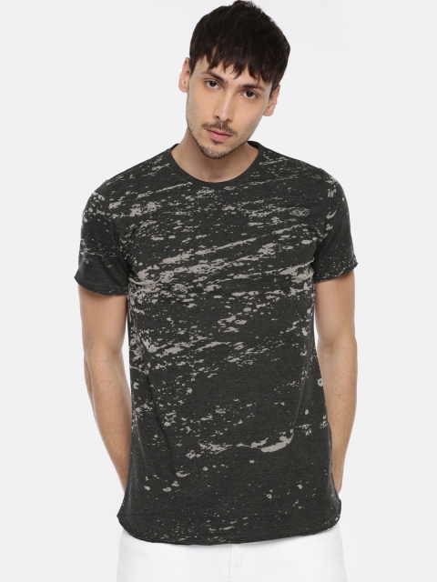 

SKULT by Shahid Kapoor Men Charcoal Printed Round Neck T-shirt