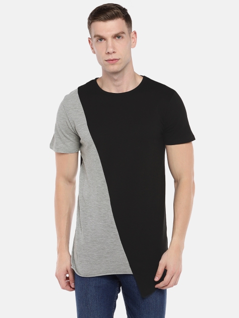 

SKULT by Shahid Kapoor Men Grey Melange & Black Colourblocked Round Neck T-shirt