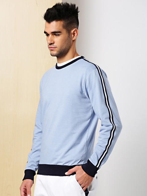 

INVICTUS Men Blue Solid Sweatshirt