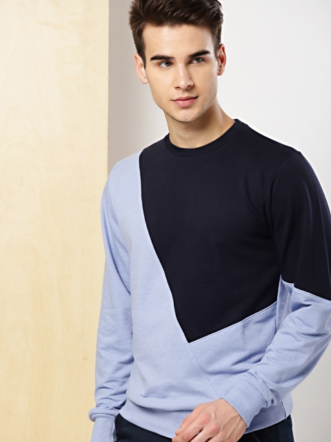 

INVICTUS Men Blue Colourblocked Sweatshirt