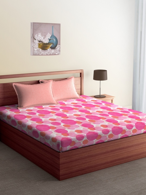 

CORE Designed by SPACES Pink & White Geometric Flat 144 TC Cotton 1 Queen Bedsheet with 2 Pillow Covers