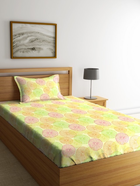 

CORE Designed by SPACES Cream-Coloured Abstract Flat 104 TC Cotton 1 Single Bedsheet with 2 Pillow Covers