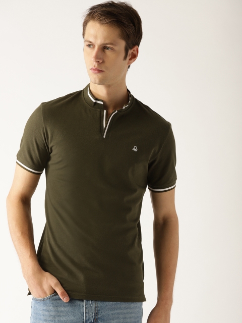 

United Colors of Benetton Men Olive Green Solid T-shirt