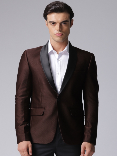 

True Blue Men Maroon Slim Fit Single-Breasted Tuxedo