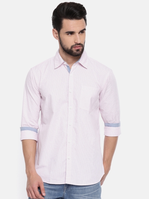 

Ruggers Men Pink & Off-White Checked Casual Shirt