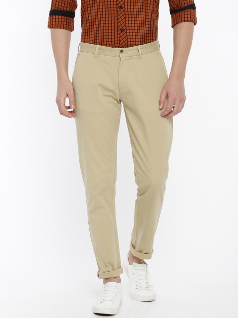 

Ruggers Men Beige Modern Slim Fit Solid Chinos