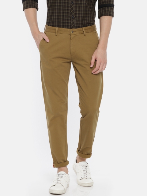 

Ruggers Men Khaki Modern Slim Fit Solid Chinos