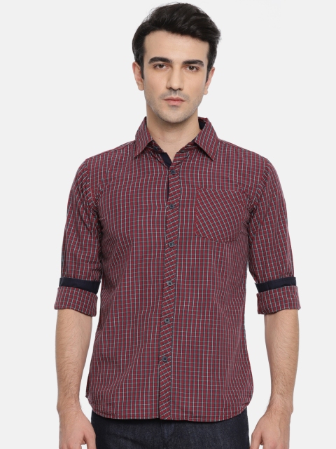

Ruggers Men Maroon & Green Regular Fit Checked Casual Shirt