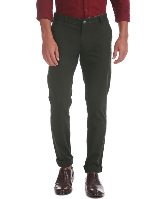 

Ruggers Men Olive Green Slim Fit Solid Chinos
