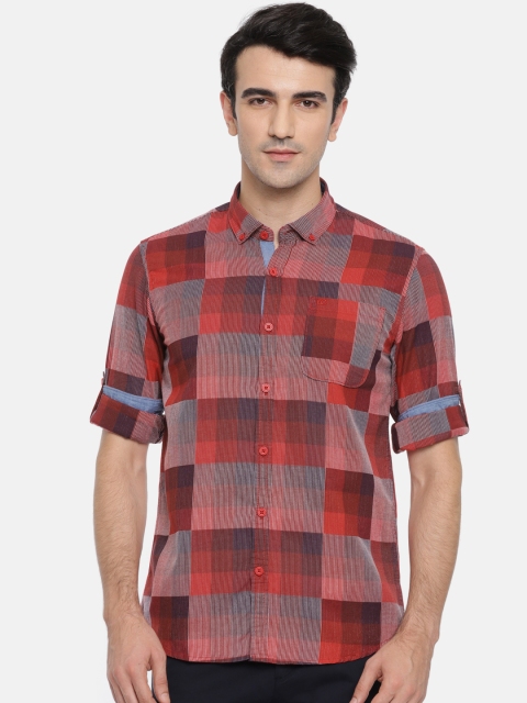 

Ruggers Men Red Contemporary Regular Fit Checked Casual Shirt