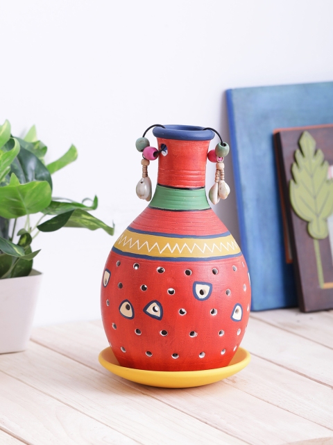 

VarEesha Red Printed Hand Painted Table Top Lantern