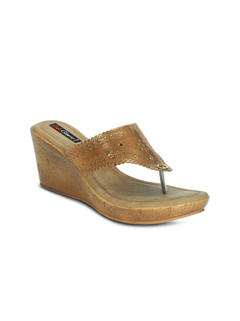 

Get Glamr Women Copper-Toned Solid Wedges