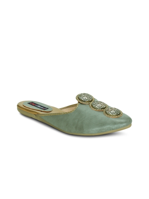 

Get Glamr Women Olive Green Solid Synthetic Mojaris