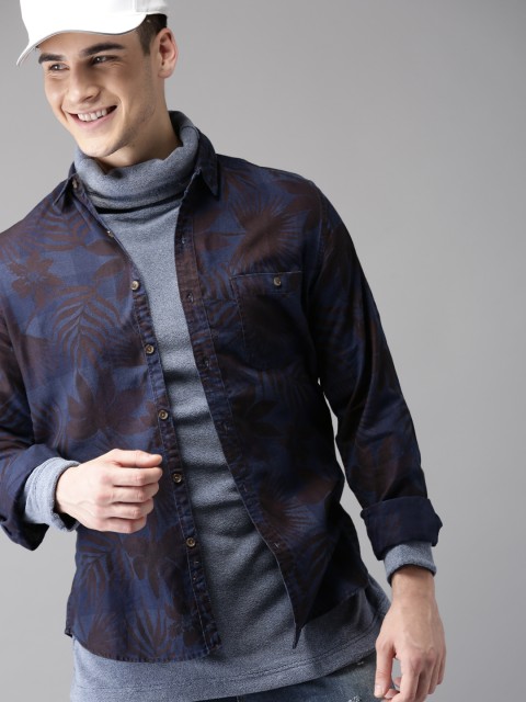 

HERE&NOW Men Navy Blue & Brown Regular Fit Printed Casual Shirt