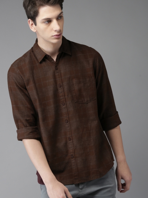 

HERE&NOW Men Brown Regular Fit Checked Casual Shirt