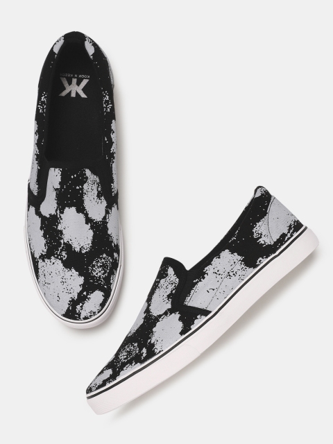 

Kook N Keech Men Grey & Black Slip-On Sneakers