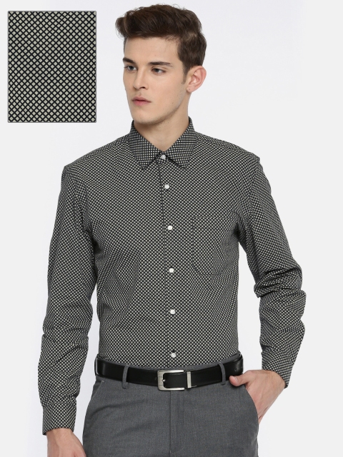 

Peter England Men Black & Beige Slim Fit Geometric Printed Formal Shirt