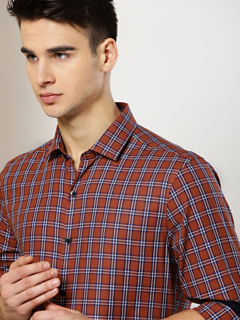 

INVICTUS Men Rust Orange & Blue Slim Fit Tartan Checks Casual Shirt