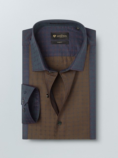 

INVICTUS Men Navy Blue & Brown Slim Fit Self Design Formal Shirt