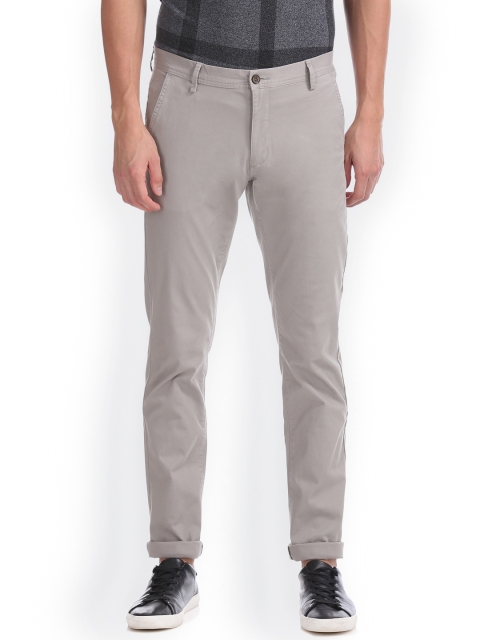 

Arrow Sport Men Grey Slim Fit Solid Chinos