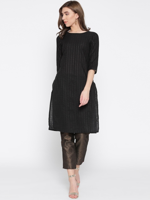 

AURELIA Women Black Self-Checked Straight Kurta