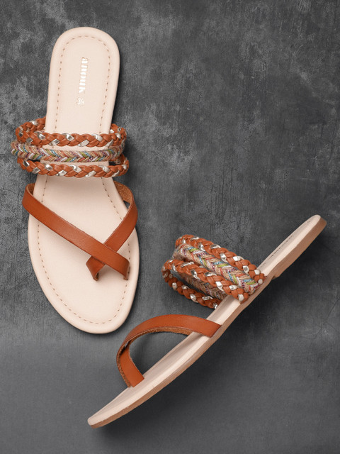 

Anouk Women Brown & Gold-Toned Woven Design One Toe Flats