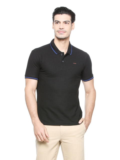 

People Men Black Solid Polo Collar T-shirt