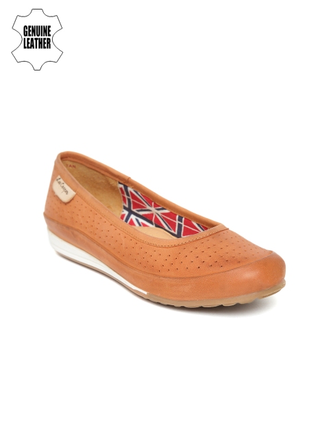 

Lee Cooper Women Tan Brown Perforated Leather Ballerinas