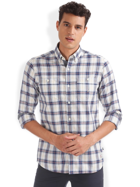 

Nautica Men Grey & Blue Regular Fit Checked Casual Shirt