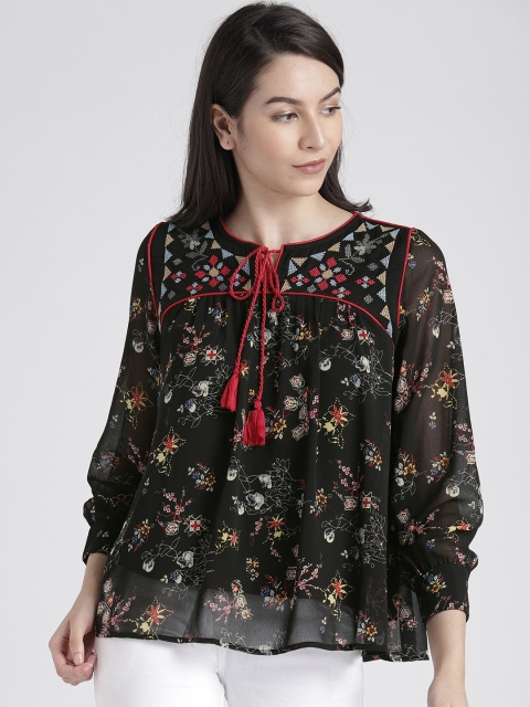 

Splash Women Black Printed Top