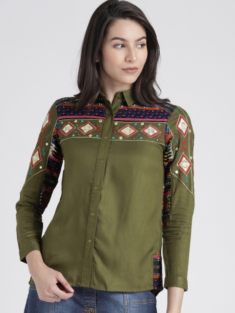 

Splash Women Olive Green Regular Fit Embroidered Casual Shirt