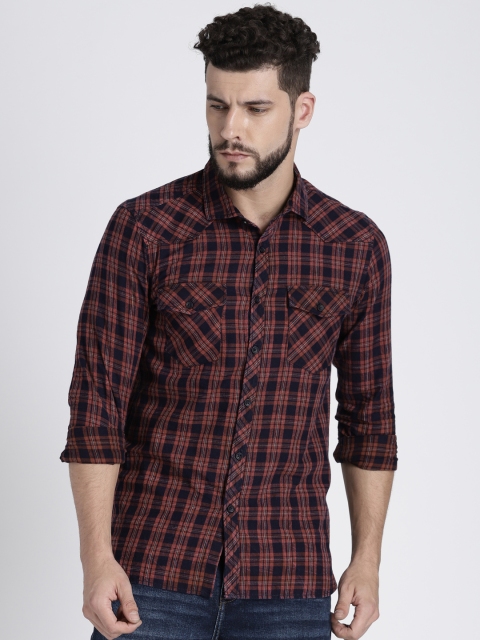 

Splash Men Navy Blue & Maroon Slim Fit Checked Casual Shirt