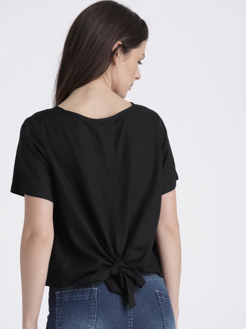 

Splash Women Black Solid Styled Back Top
