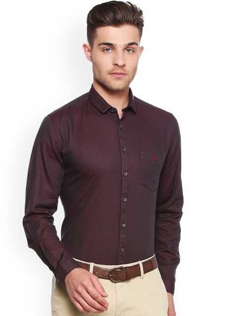 

Van Heusen Sport Men Maroon Slim Fit Self Design Casual Shirt