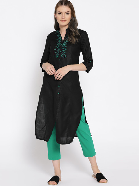 

Shakumbhari Women Black Yoke Design Straight Kurta