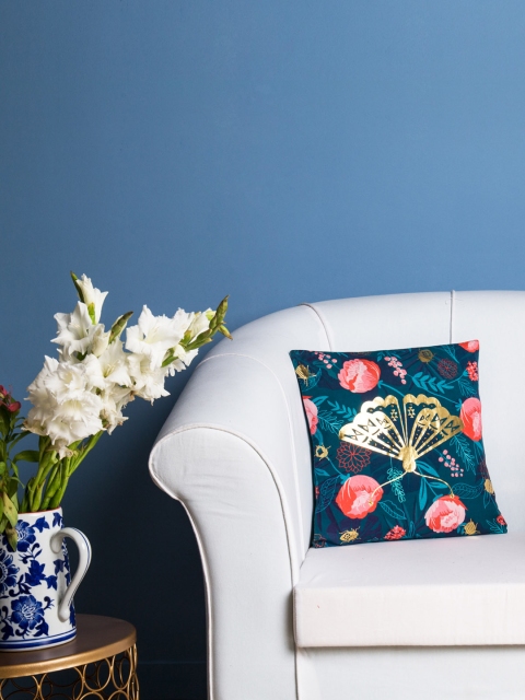 

Chumbak Blue Floral Square Cushion Cover