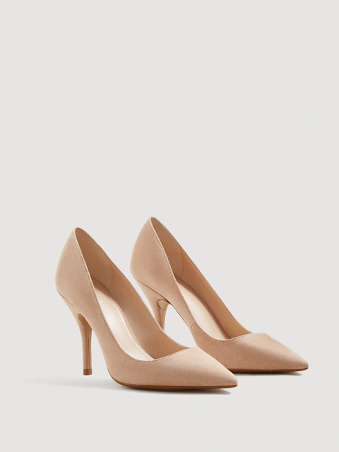 

MANGO Women Peach-Coloured Solid Pumps