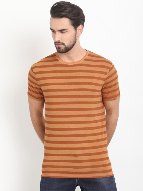 

Indian Terrain Men Rust Striped Round Neck T-shirt