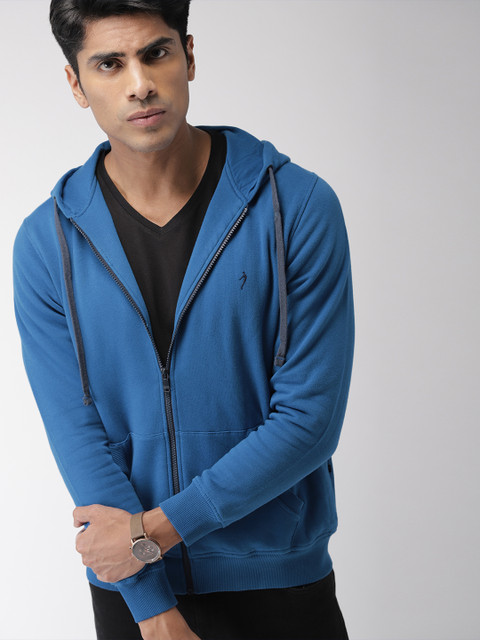 

Indian Terrain Men Blue Solid Hooded Sweatshirt