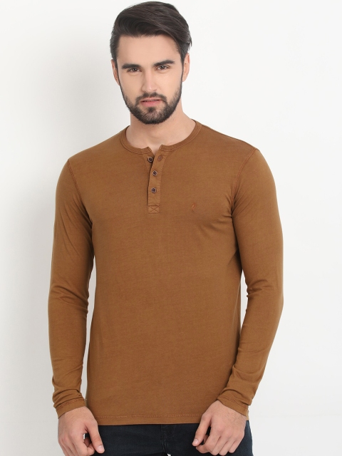 

Indian Terrain Men Brown Solid Henley Neck T-shirt