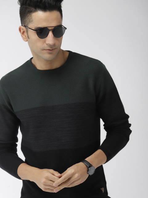 

Indian Terrain Men Black & Green Colourblocked Sweater