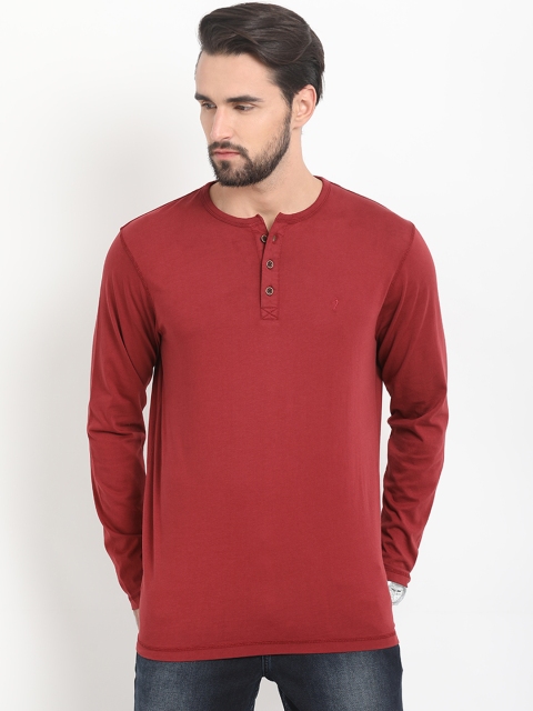 

Indian Terrain Men Maroon Solid Henley Neck T-shirt