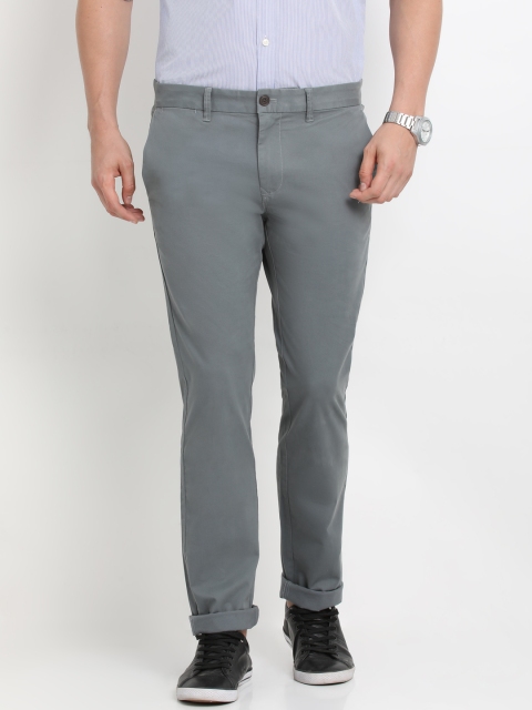 

Indian Terrain Men Grey Brooklyn Slim Fit Solid Chinos