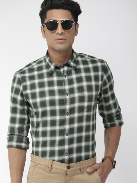 

Indian Terrain Men Green & White Slim Fit Checked Casual Shirt