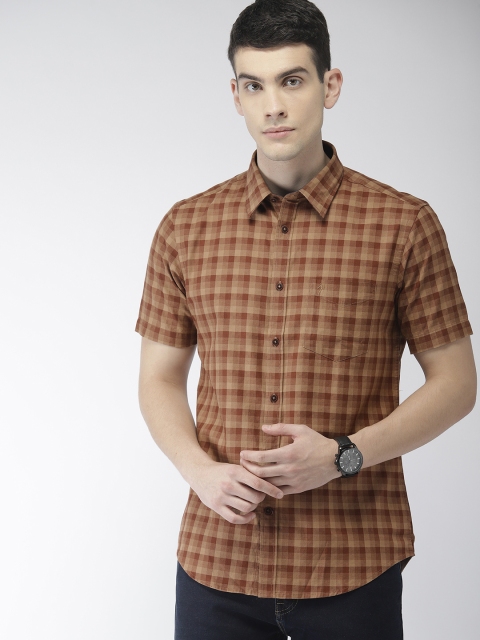 

Indian Terrain Men Brown Slim Fit Checked Casual Shirt