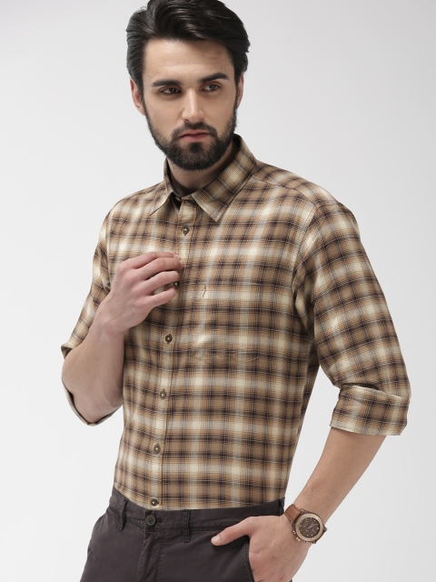 

Indian Terrain Men Brown & Off-White Slim Fit Checked Casual Shirt