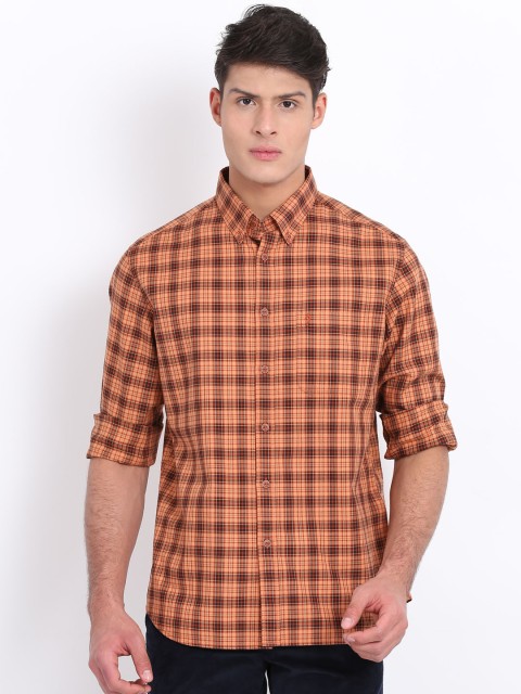 

Indian Terrain Men Peach-Coloured & Red Regular Fit Checked Casual Shirt