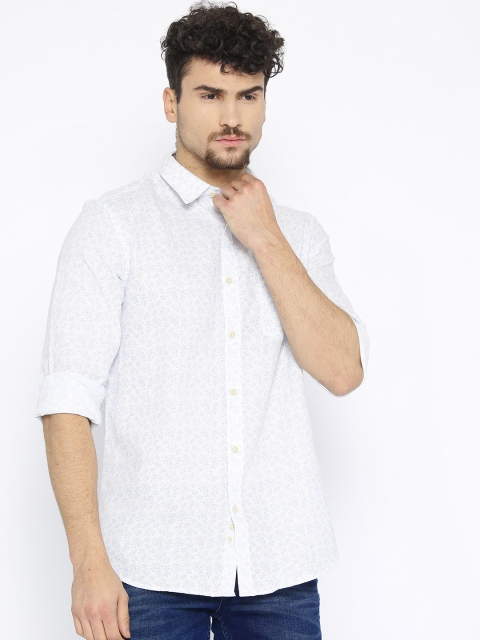 

Indian Terrain Men White Regular Fit Printed Casual Shirt